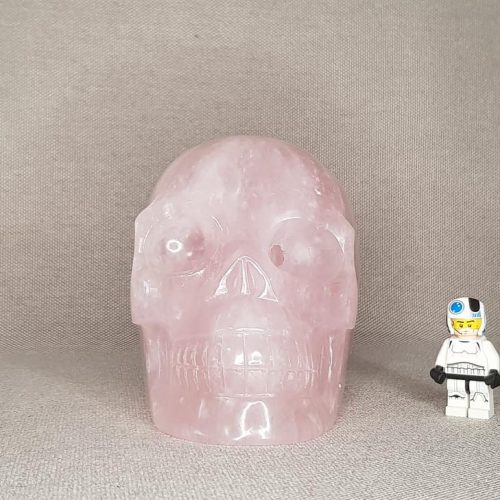 Crâne cristal quartz rose 1,93 kg