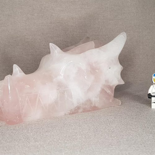 Dragon cristal quartz rose 1,48 kg
