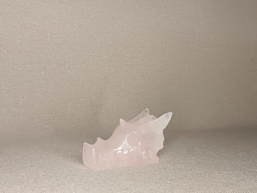 Dragon cristal en Quartz rose 170 grammes