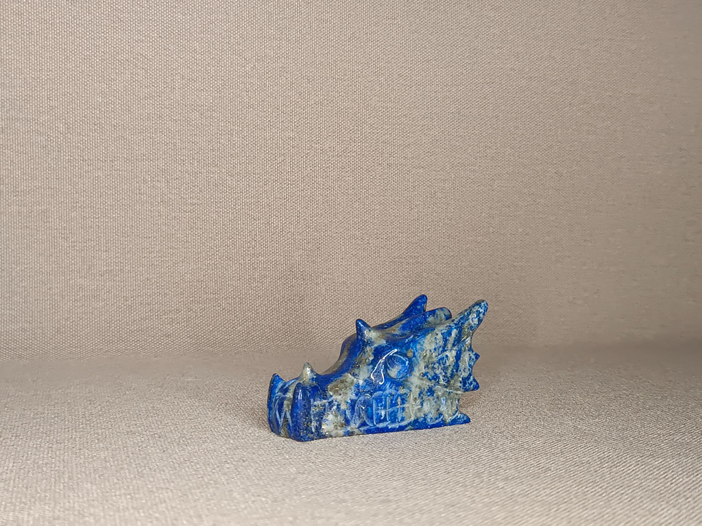 Dragon en Lapis-lazuli 165 grammes
