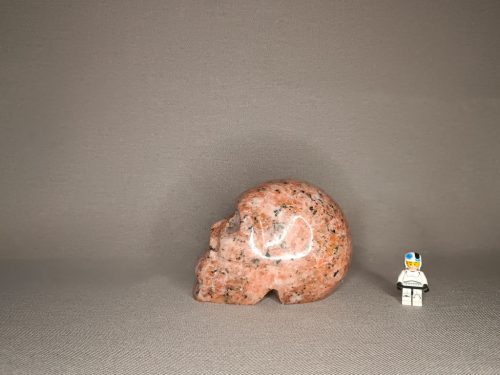 Crâne en calcite orange 1,83 kg