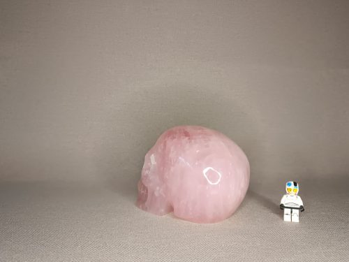 Crâne de cristal en quartz rose 1,93 kg