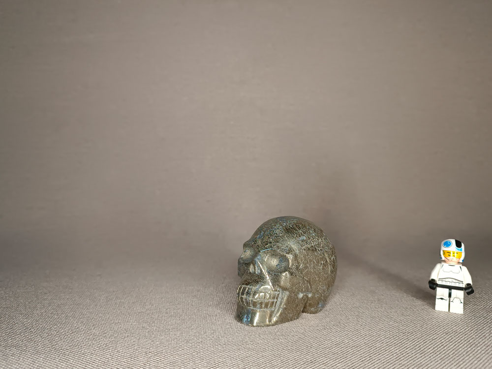 Crâne de cristal en pyrite 440 grammes