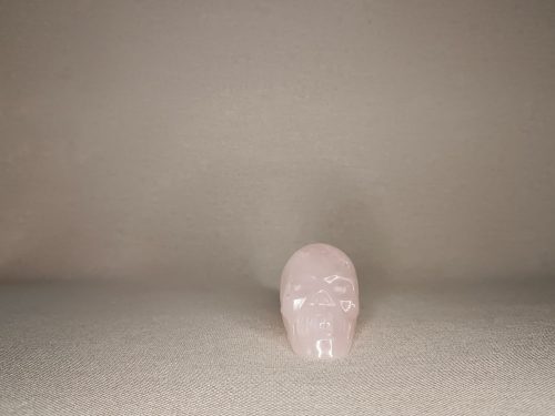 crâne de cristal quartz rose apaisant harmonisant amour collectif