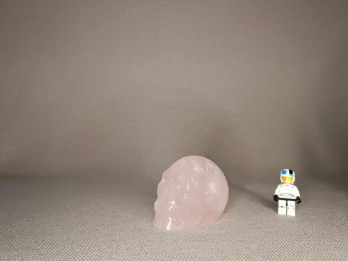 crâne de cristal quartz rose apaisant harmonisant amour collectif